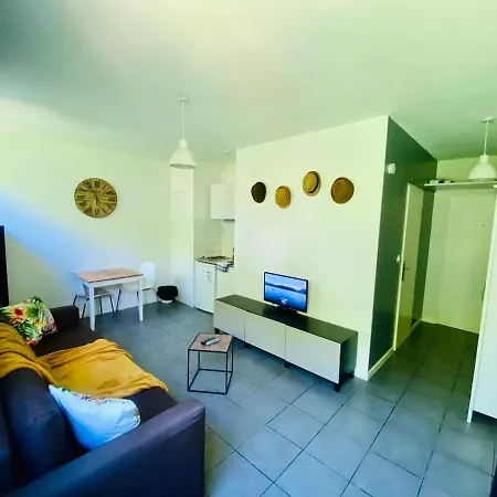 La Paille Luxembourg Parking Un-séjour-à-part * Metz