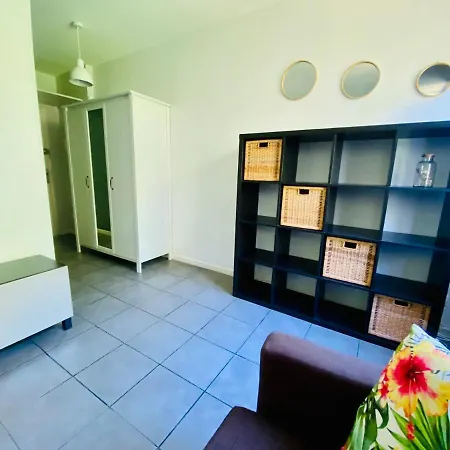 La Paille Luxembourg Parking Un-séjour-à-part * Metz